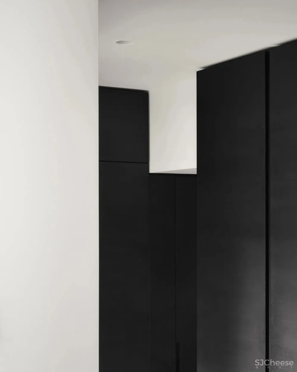 Atelier Barda 新作 宁静的黑白极简主义