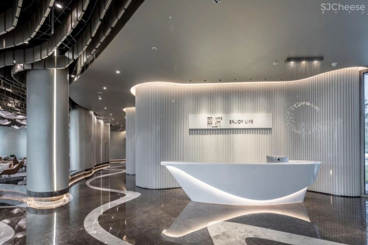 灵动、优雅,解密700㎡至美简奢之境!