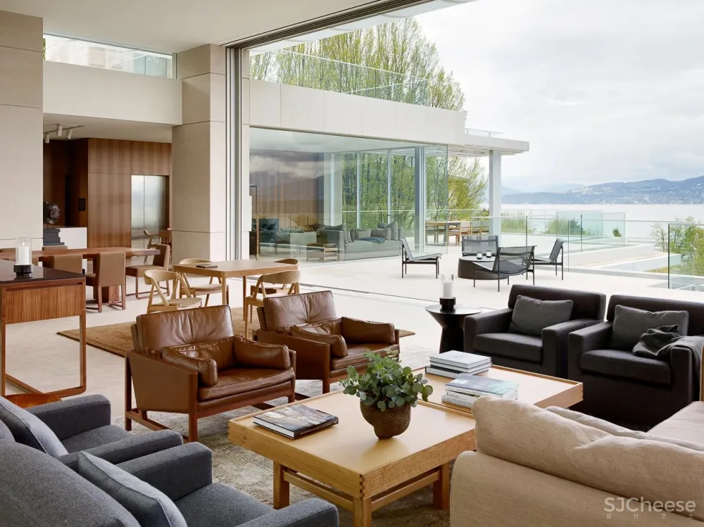 他曾与Kerry Hill 一起设计安缦伊沐,自然朴质的极致呈现