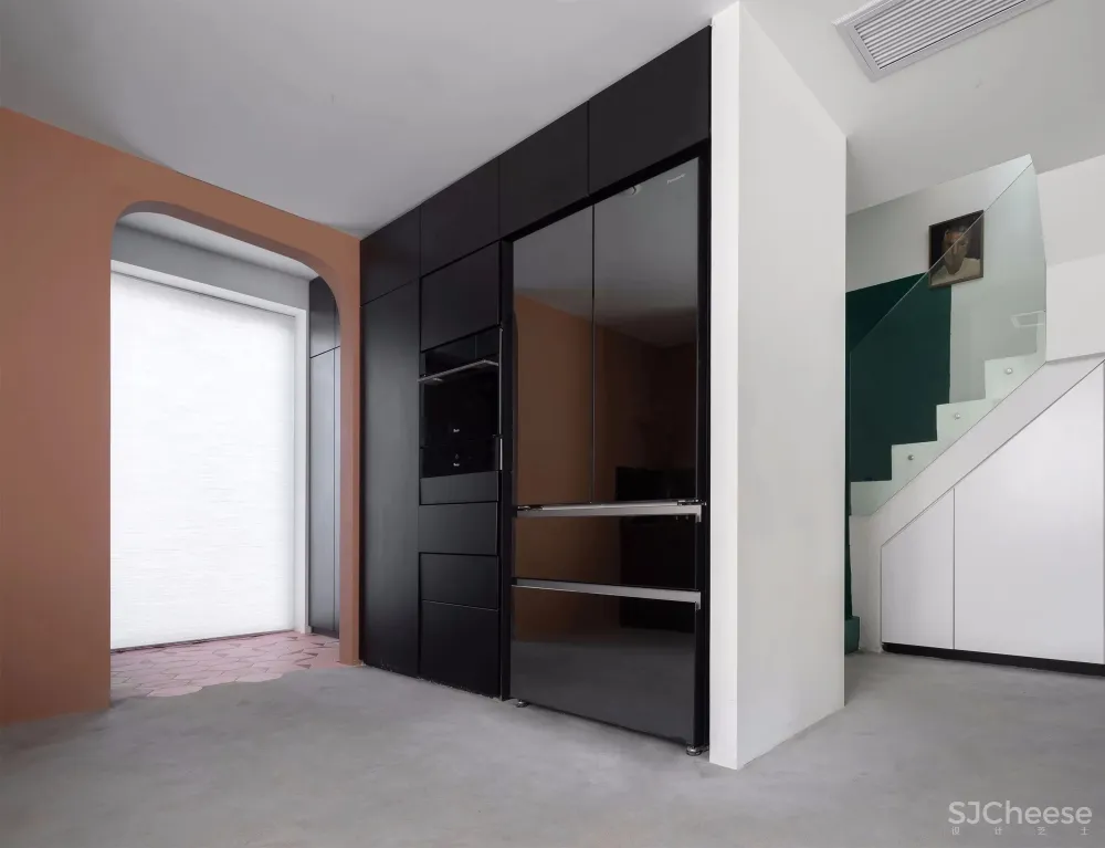 242㎡五室四卫，30种高级撞色，还有悬浮衣帽间 空中花园？！