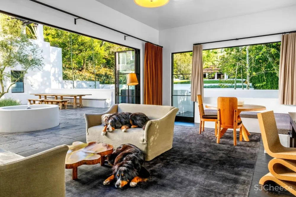 Inside Hitmaker Ryan Murphys Serene NYC and L.A. Homes