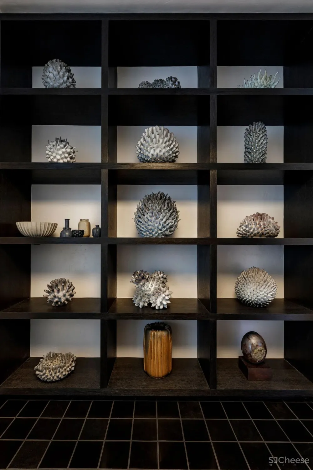 Inside Hitmaker Ryan Murphys Serene NYC and L.A. Homes