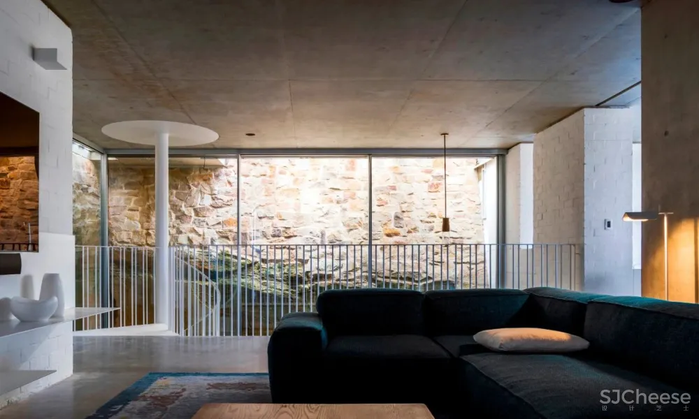 Renato DEttorre Architects丨超酷的海景别墅,深邃于空,容纳万境