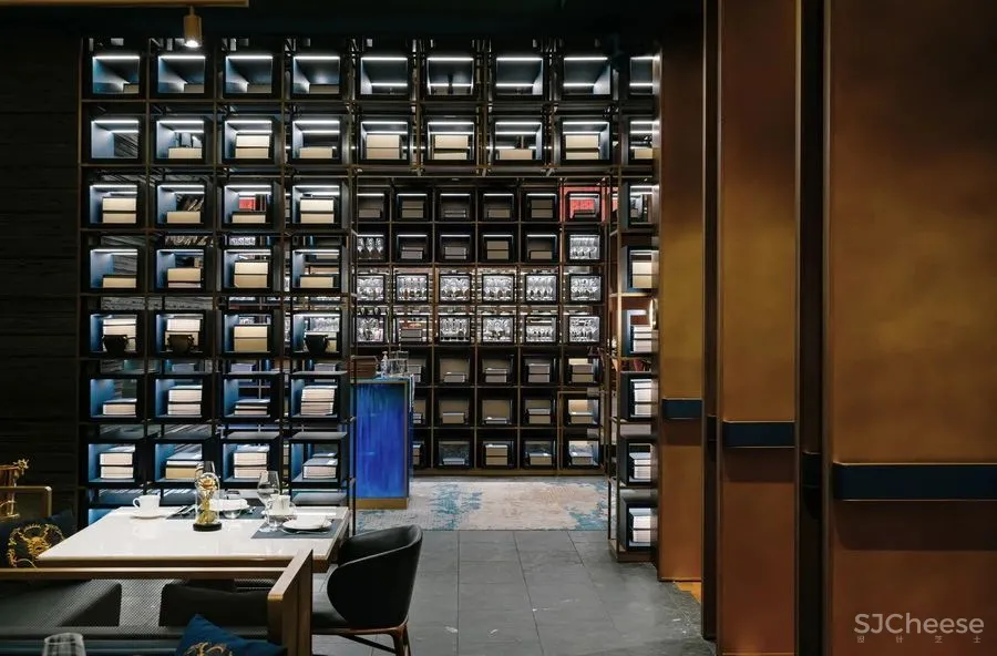 古鲁奇新作 全球首家5D餐厅,全聚德温哥华店