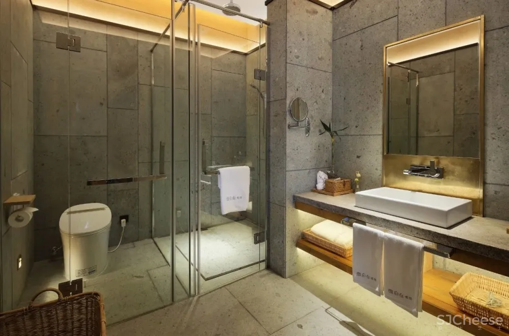 睡loft浴缸房躺看重庆山城一线江景,信步打卡宏村拍汉服写真