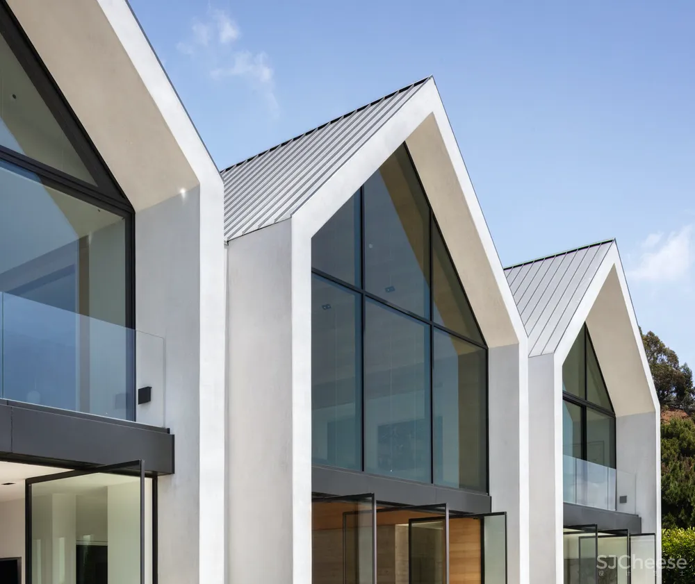 卖 2.4 亿的“农舍”，这是我见过最简洁的豪宅