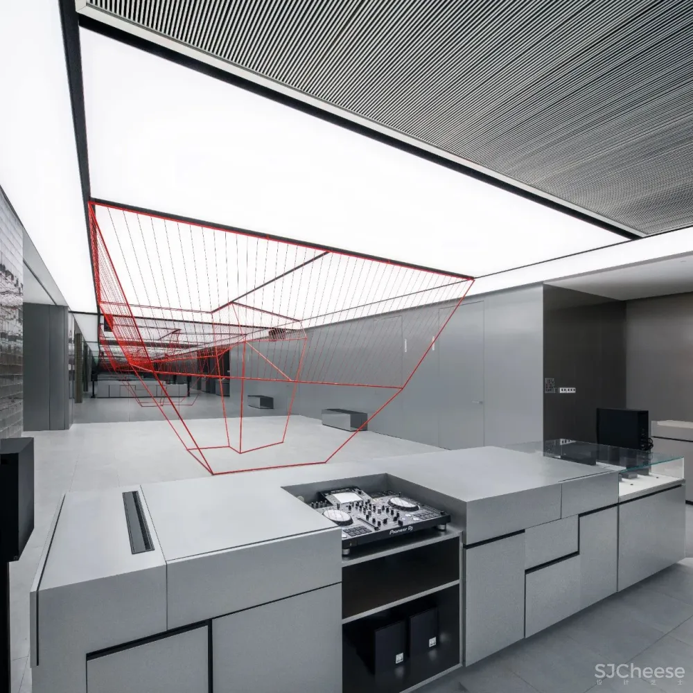 DOMANI 东仓:潮流店很艺术