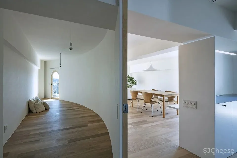 光滑墙壁屋 suzuki architects