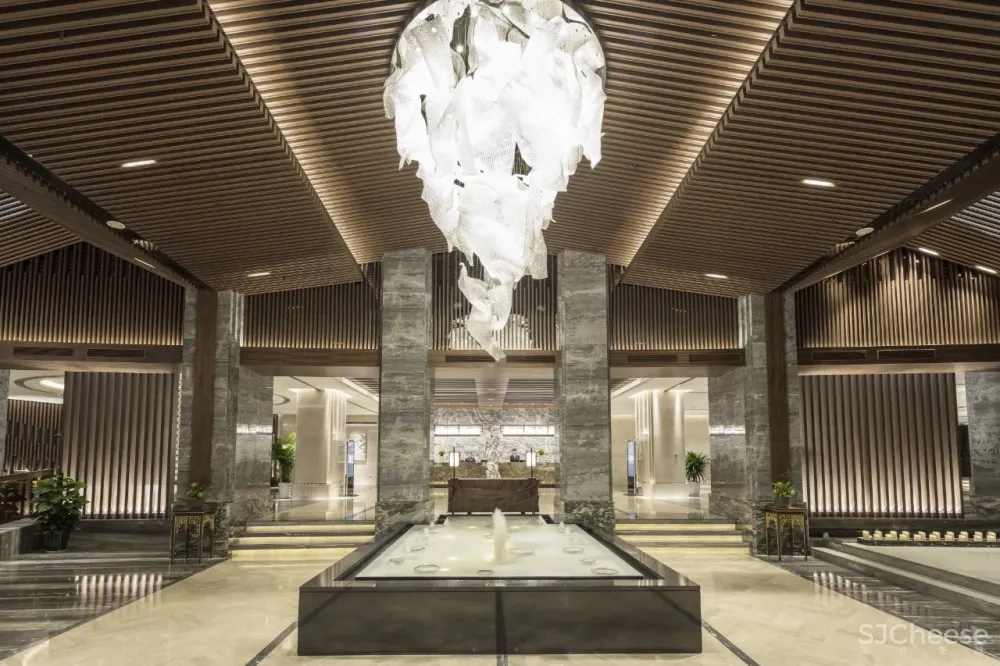 真正的不凡气度,是超越设计的大自然艺术!