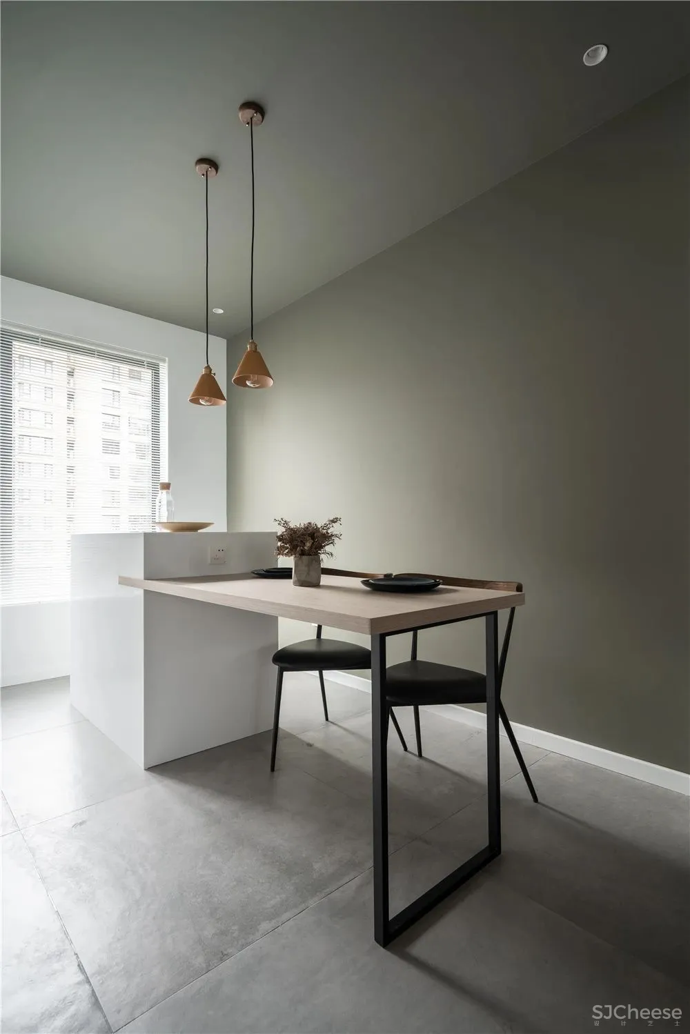 一个人住100㎡,上海小姐姐的“蒙太奇”工业风之家,又酷又暖,住着真爽!