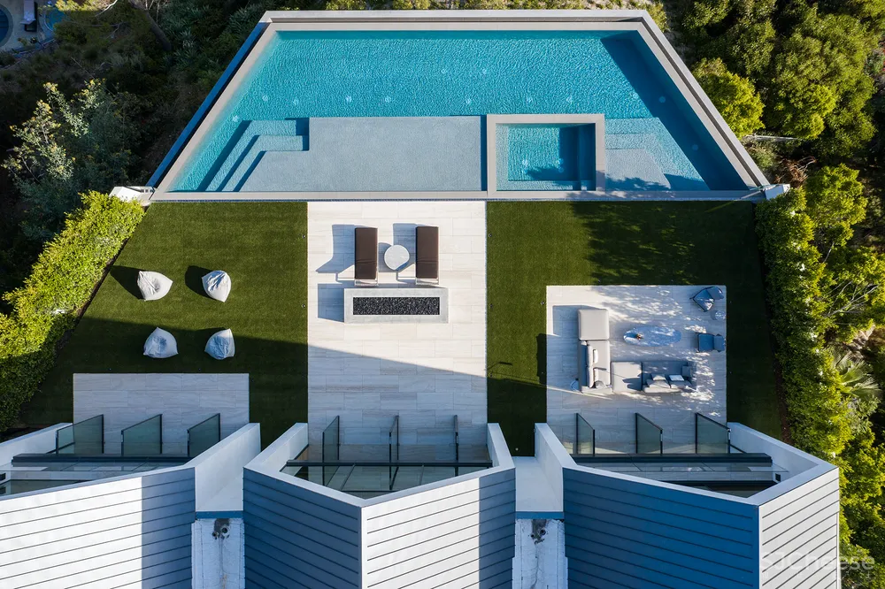 卖 2.4 亿的“农舍”，这是我见过最简洁的豪宅