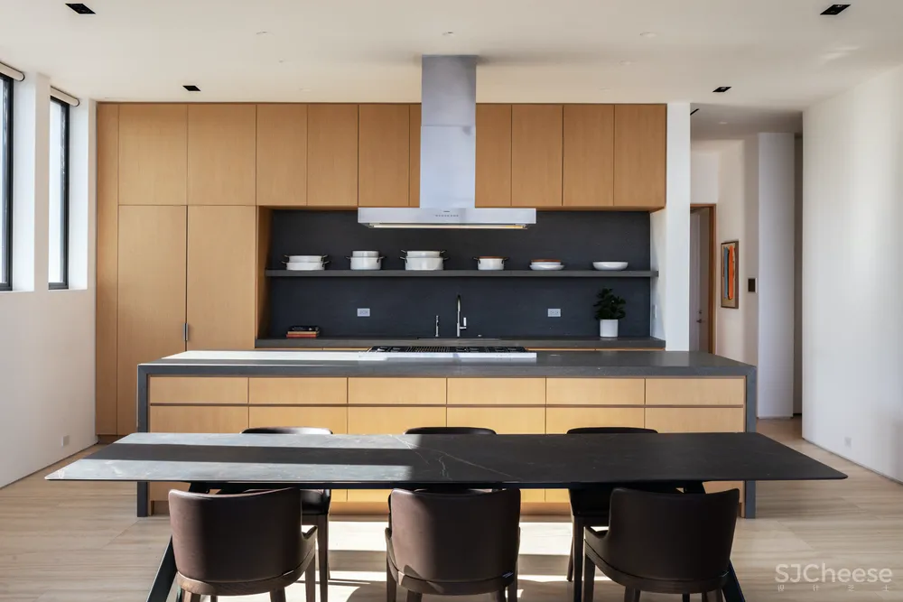 卖 2.4 亿的“农舍”，这是我见过最简洁的豪宅