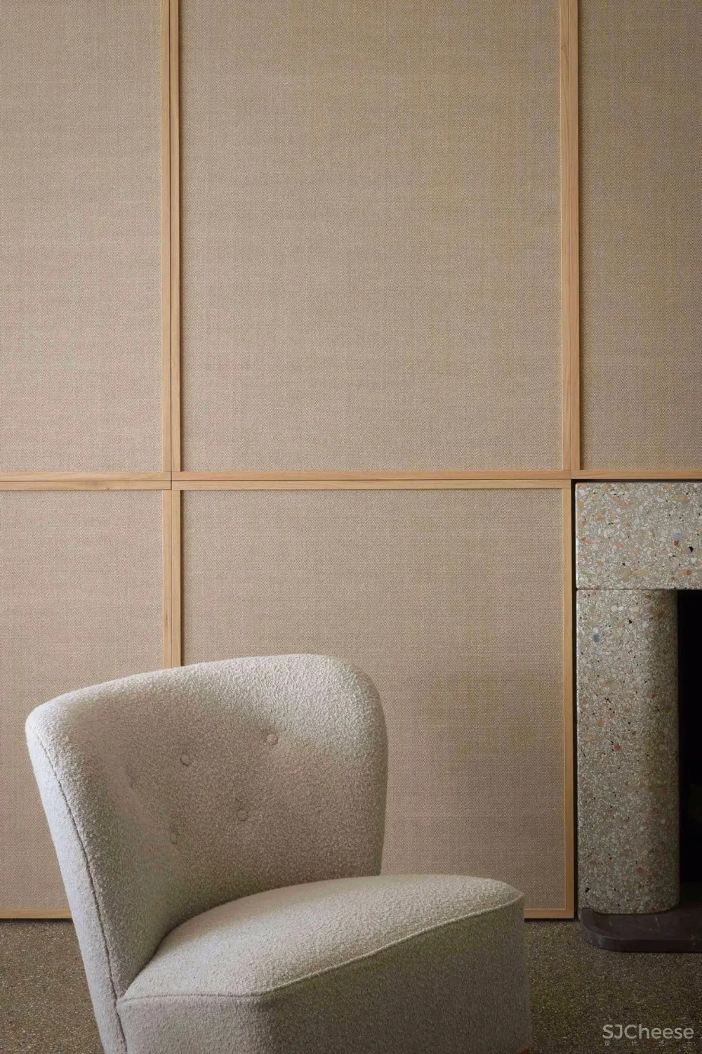 他曾与Kerry Hill 一起设计安缦伊沐,自然朴质的极致呈现