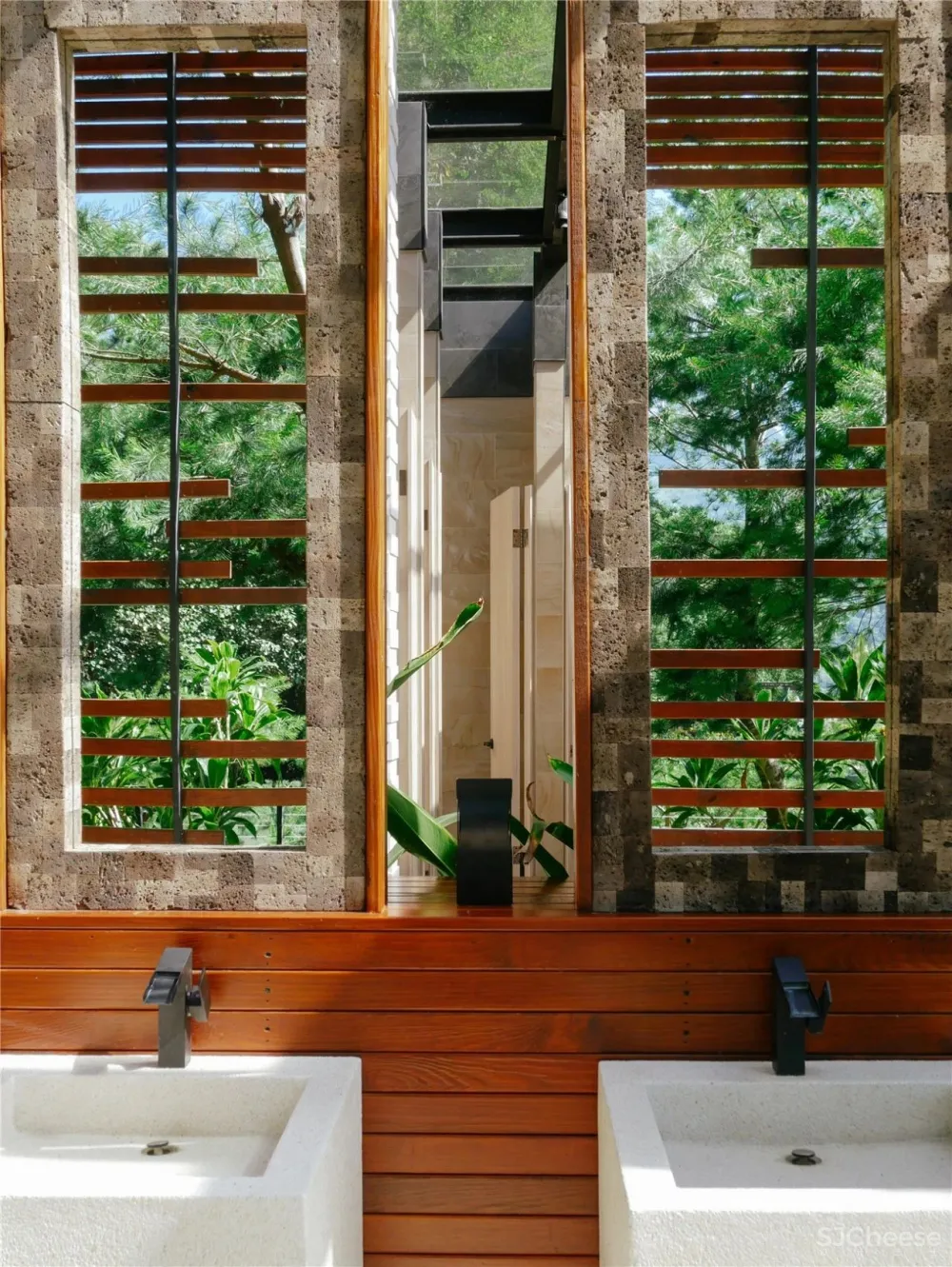 亚洲顶尖酒店 ，大隐山林，野奢成趣