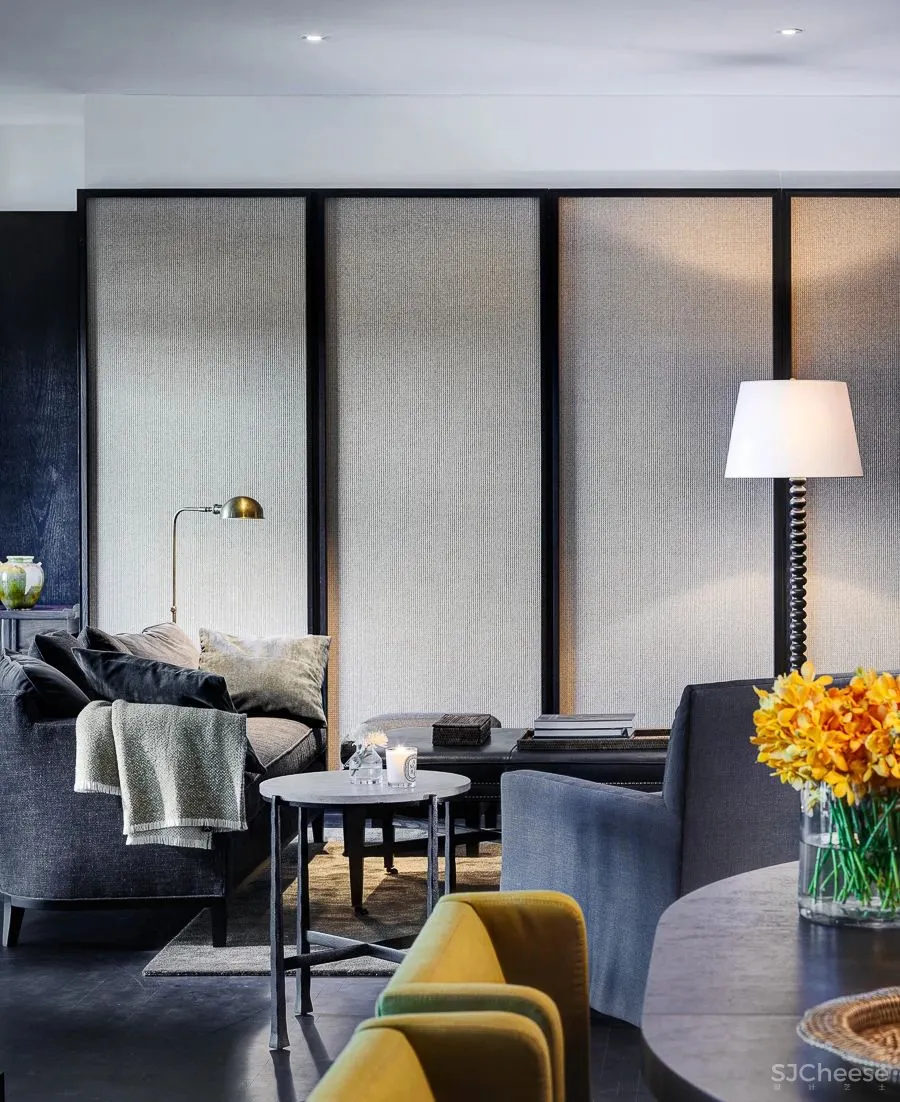 他曾与Kerry Hill 一起设计安缦伊沐,自然朴质的极致呈现