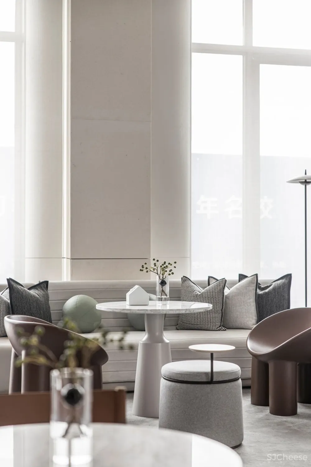 售楼处摒弃营销感,有温度的设计,打造场景式社区空间