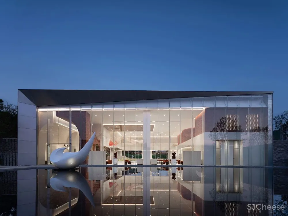 更迭、渐变、交叠，这抹光影美到窒息！