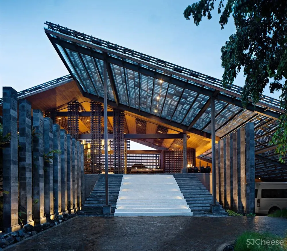 传统材料与现代元素的融合-印尼Santai隐世度假别墅！