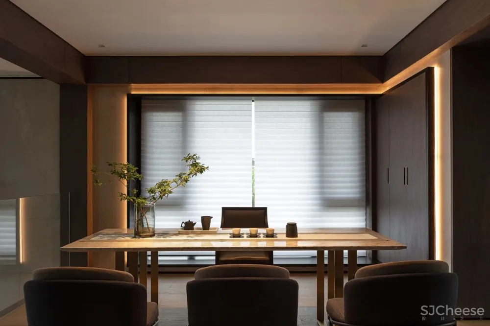 830㎡黑白四层独栋别墅,简约奢华彰显高级质感!