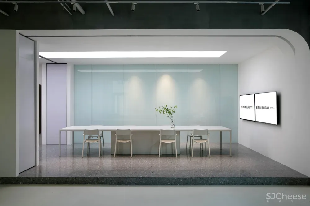 最新 | YELLOW PENCIL TEAM OFFICE,简约风格事务所