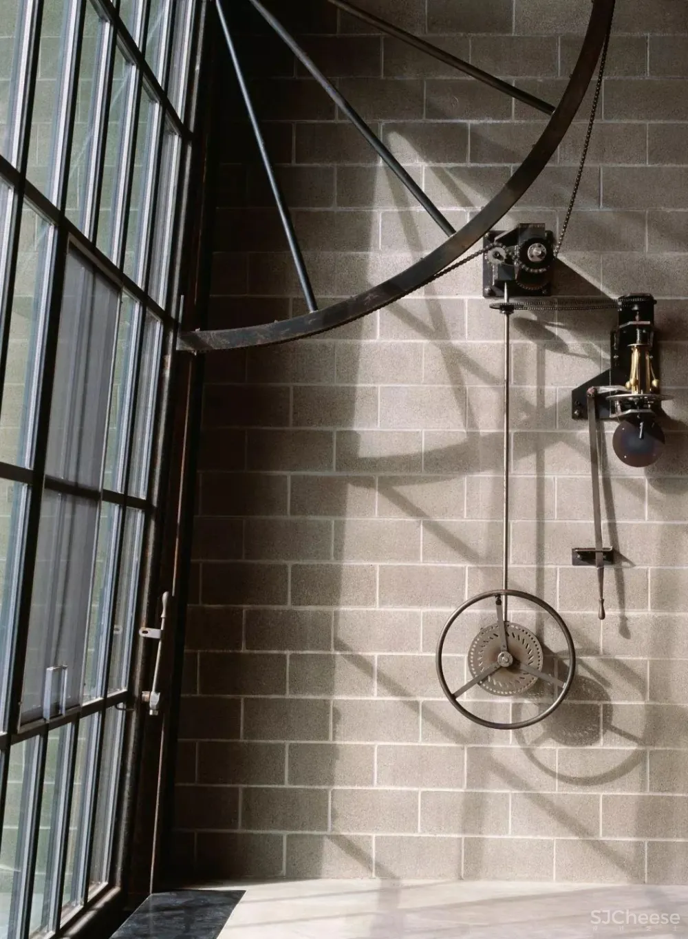 他设计的10栋别墅,每一个都“机关算尽”太酷了!