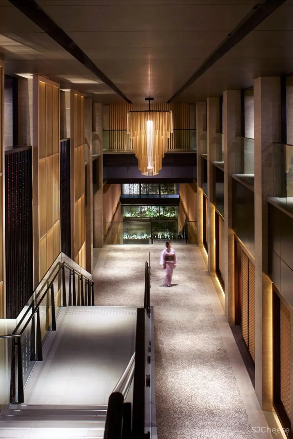 鸭川河畔望东山 I 京都·丽思卡尔顿酒店