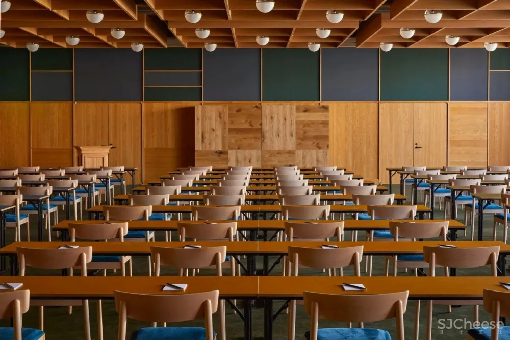 Commune色彩诱惑 大气优雅