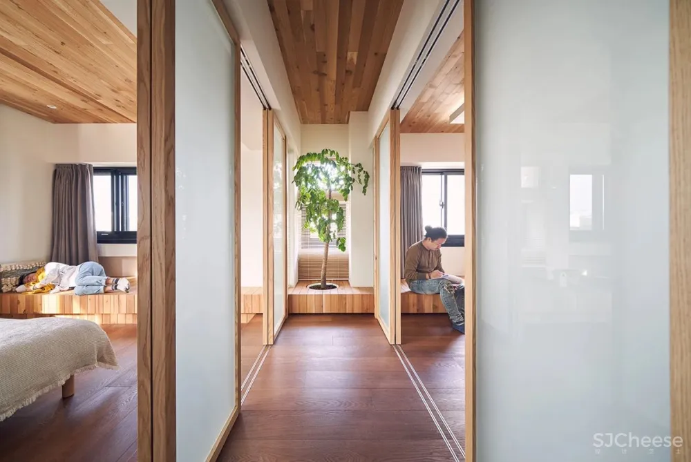 224.4㎡老宅改造:佛系清雅宅,原木自然居