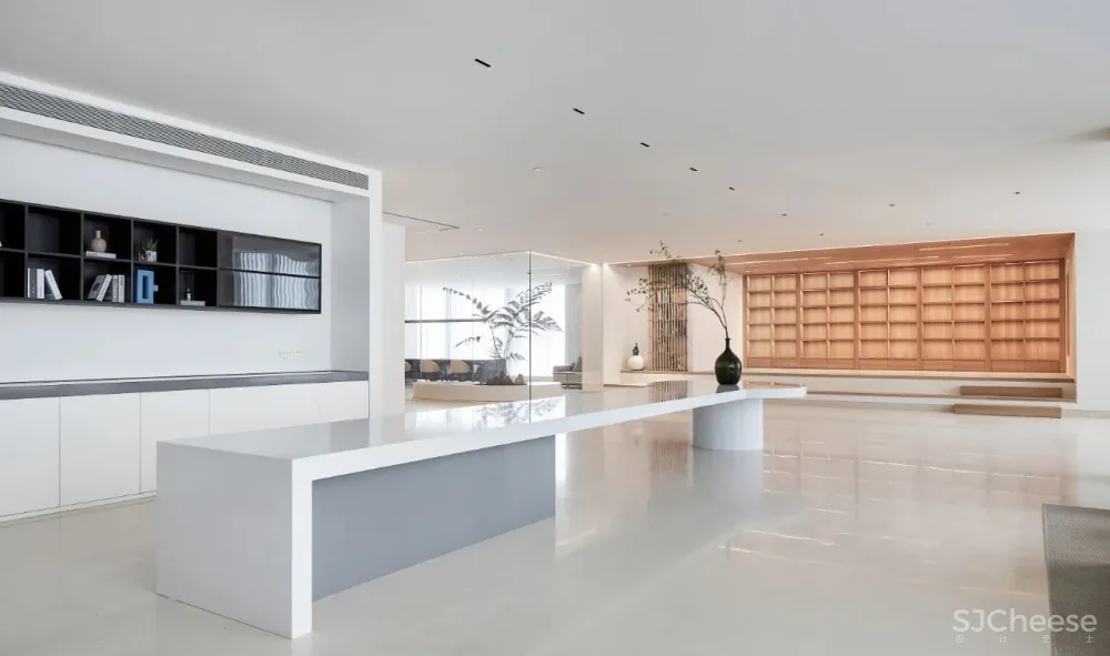 拾一设计:360°环绕式空间,营造简约的未来质感