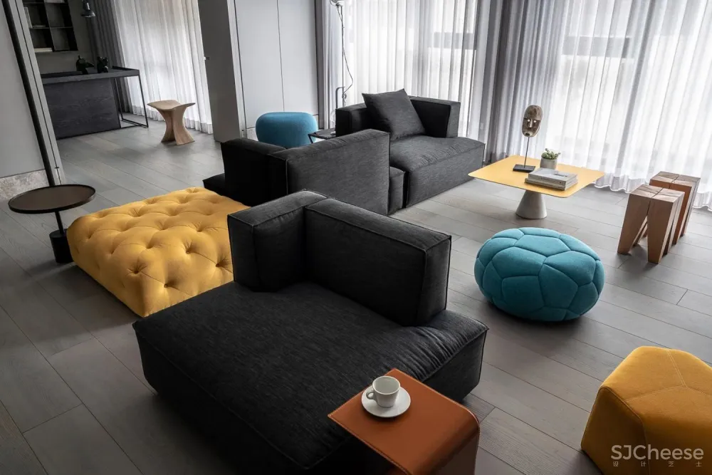 高级灰撞色，这才是美宅打开方式！