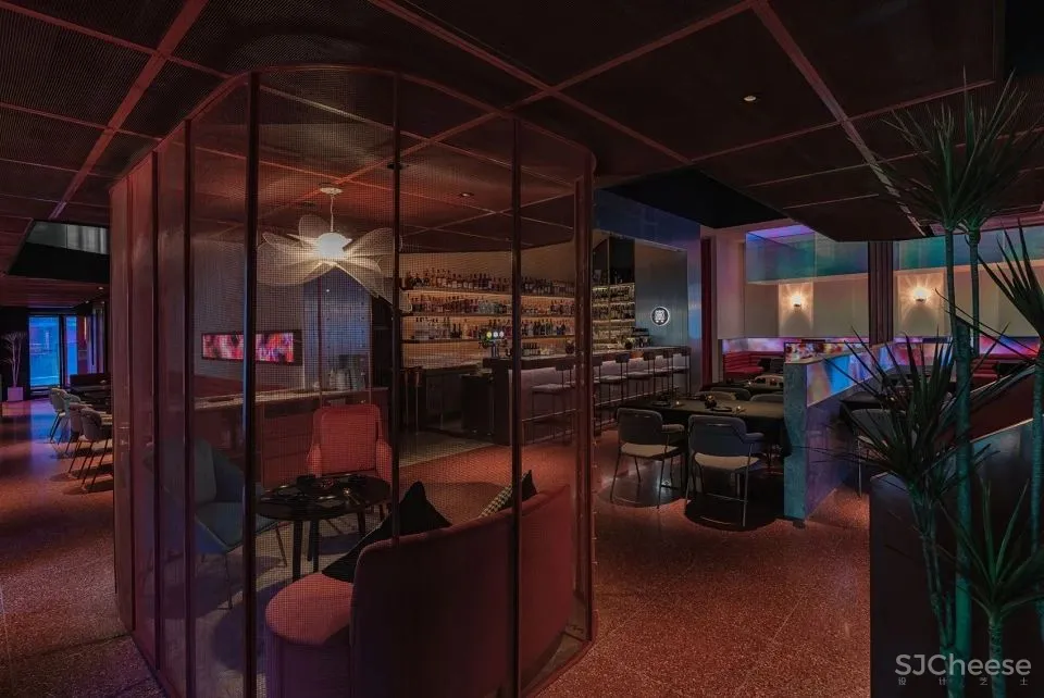 醉东餐厅 上海博纵建筑工程咨询有限公司