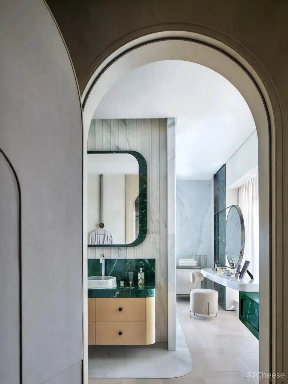 渡边智昭 上海最贵的房子「汤臣一品」767平最新样板间