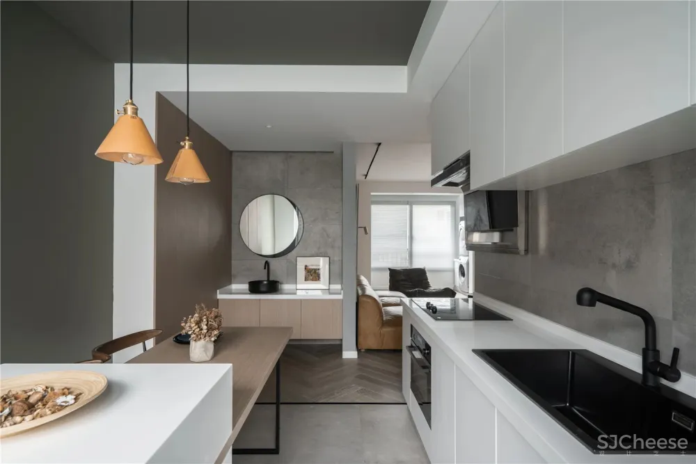 一个人住100㎡,上海小姐姐的“蒙太奇”工业风之家,又酷又暖,住着真爽!