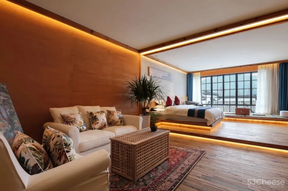 睡loft浴缸房躺看重庆山城一线江景,信步打卡宏村拍汉服写真