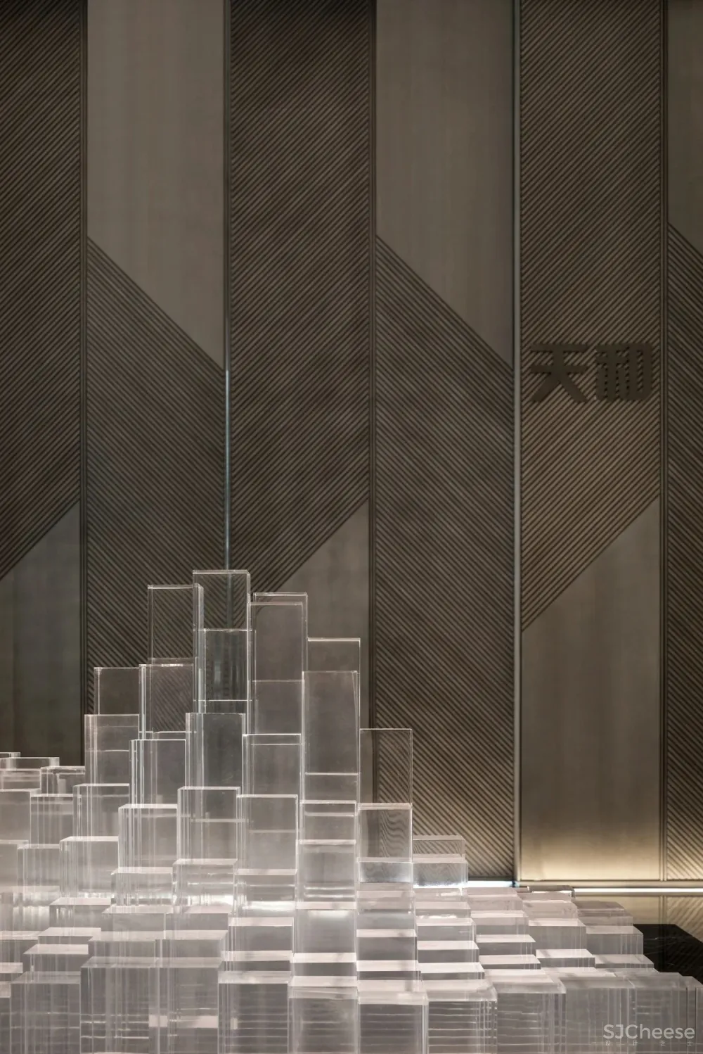 低调、克制,演绎超凡脱俗的高雅格调!