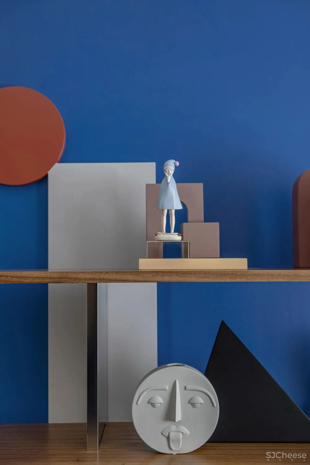 大朴-羽果设计丨现实中的乌托邦,西班牙热情红色的堡垒迷宫