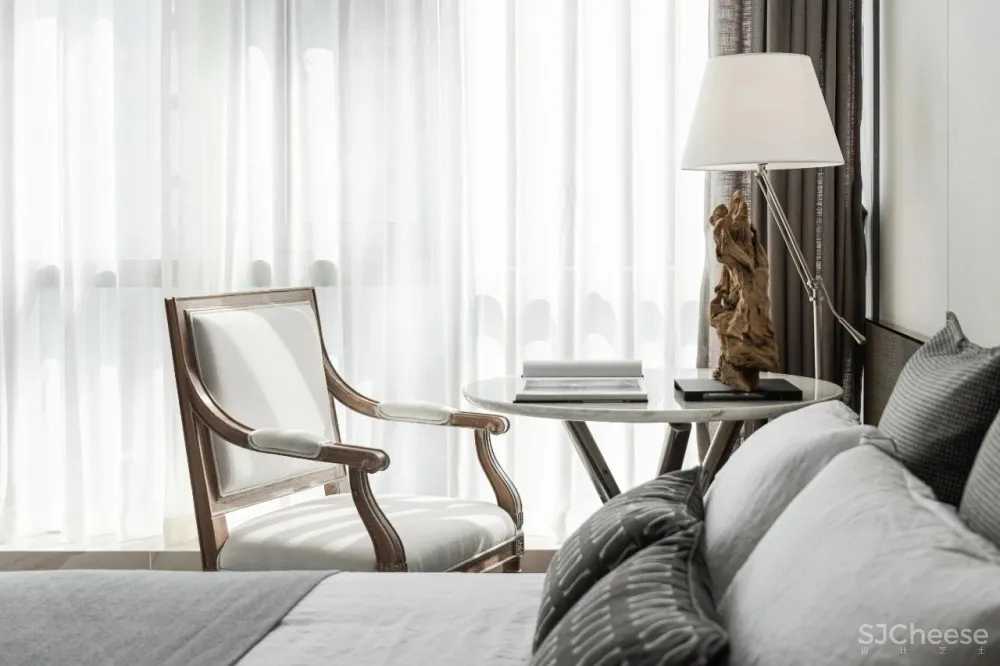 李益中丨超高层城市地标,高端公寓的先锋艺术