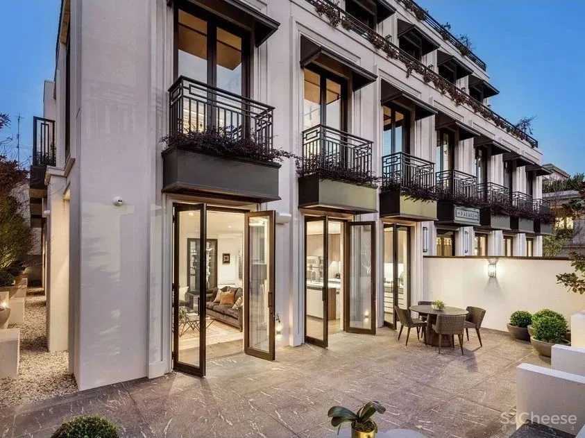 豪华公寓的精装房设计，也要简单耐看