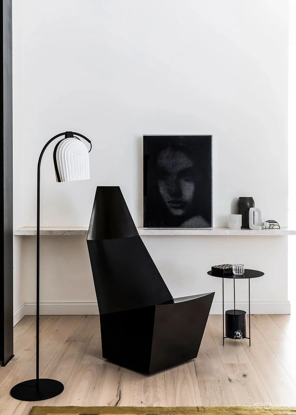 老房改造，一面石头墙美了整个家！