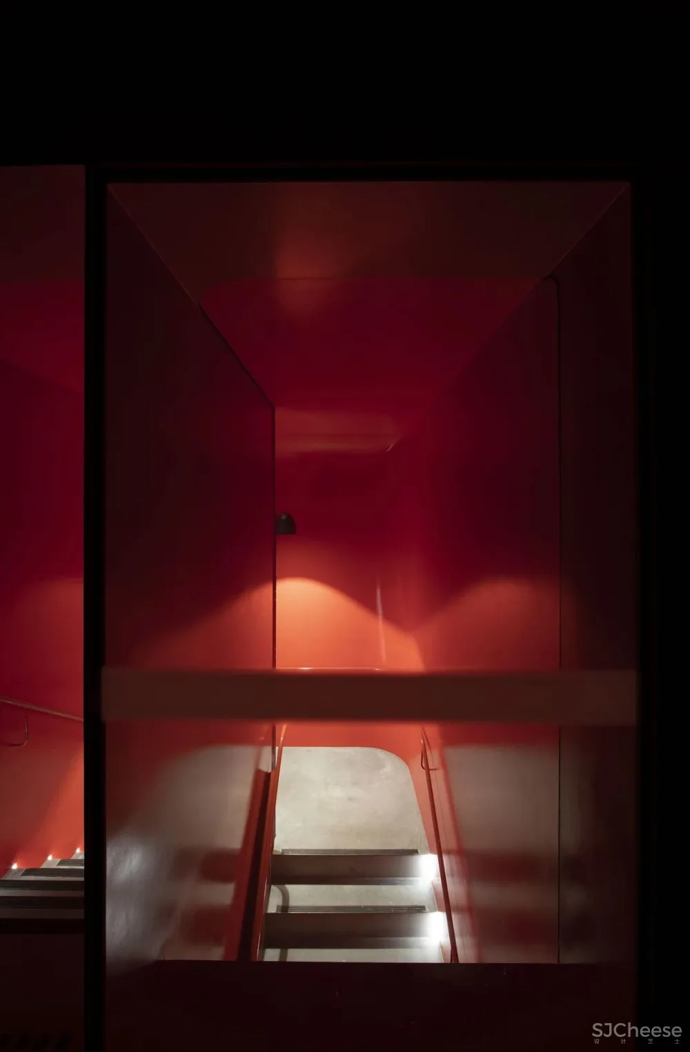 浴火重生的“凤凰美术馆”,将艺术融于建筑,太惊艳了!