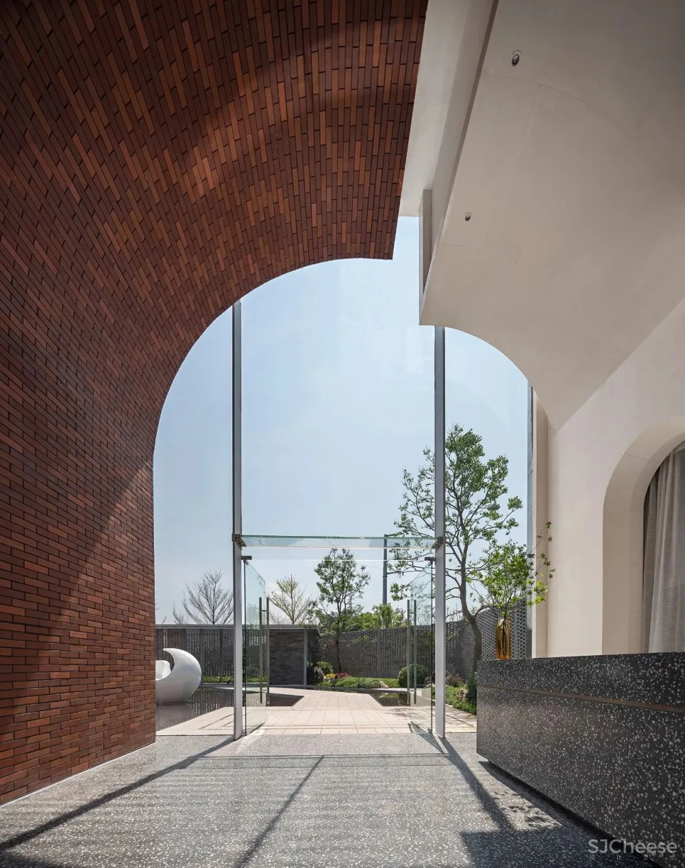 更迭、渐变、交叠，这抹光影美到窒息！