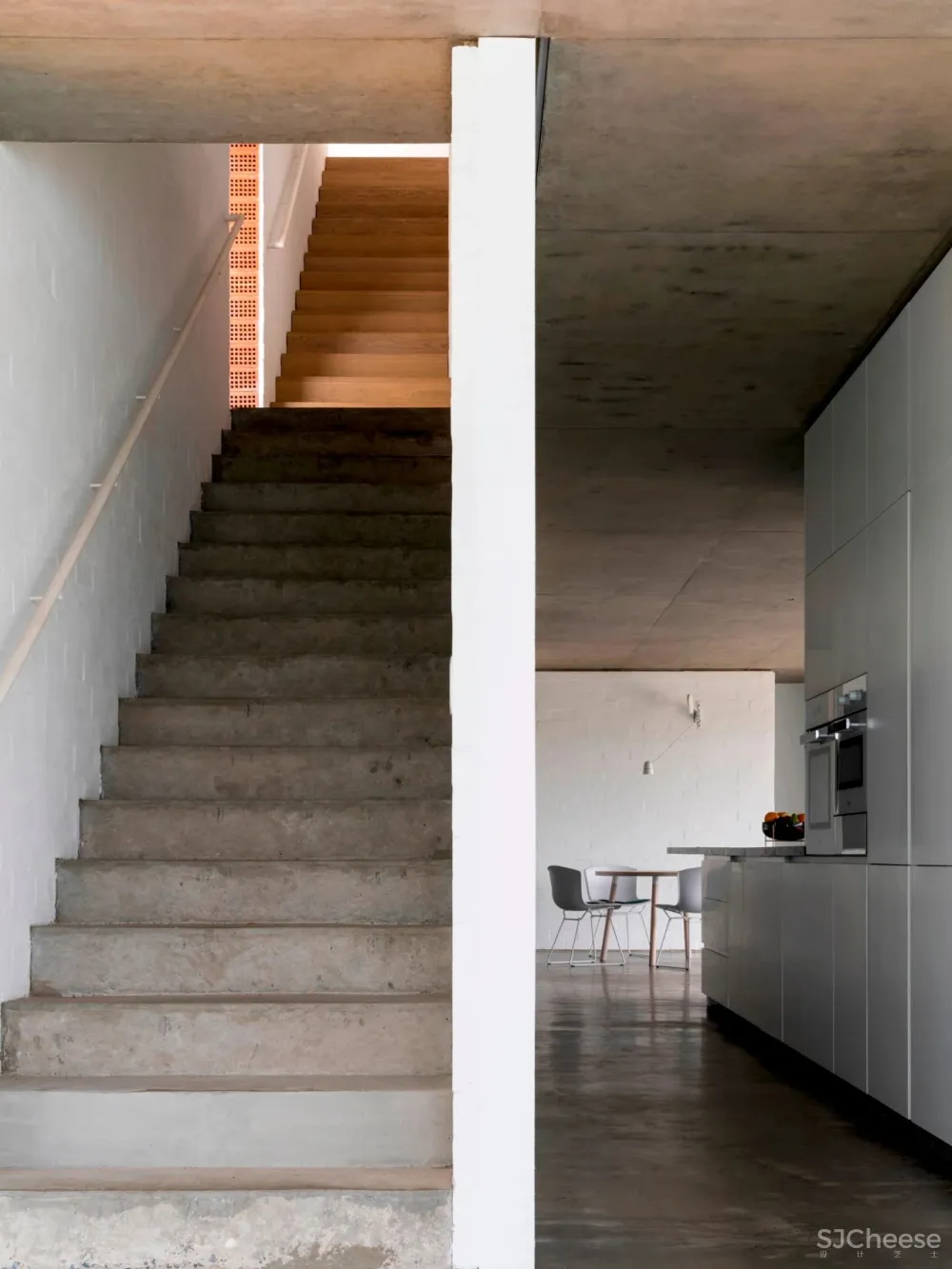 Renato DEttorre Architects丨超酷的海景别墅,深邃于空,容纳万境