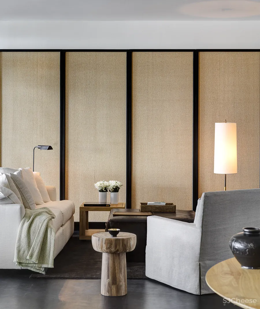 他曾与Kerry Hill 一起设计安缦伊沐,自然朴质的极致呈现