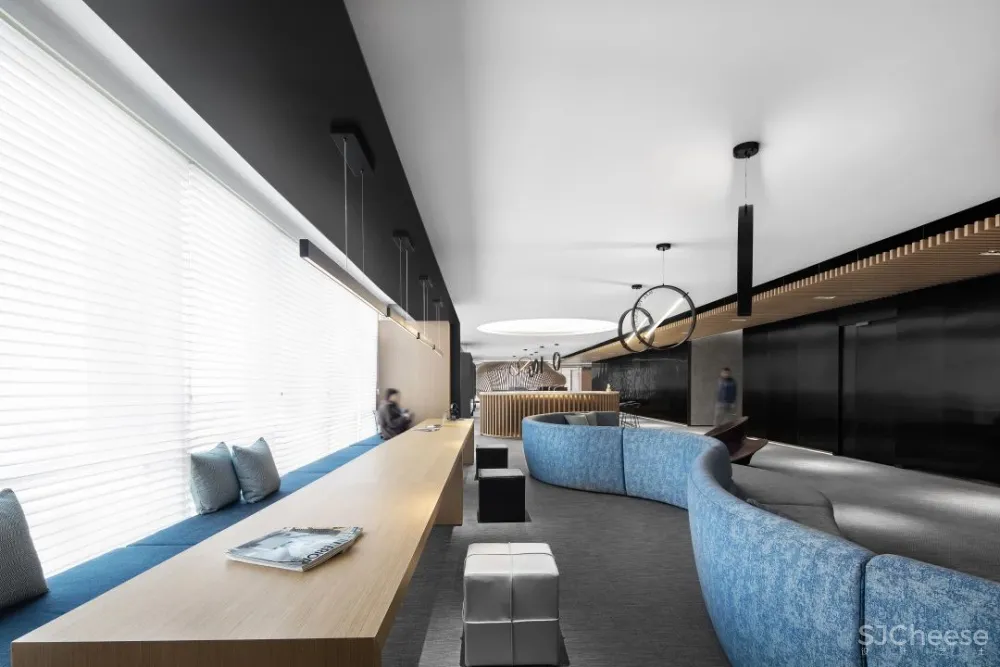 CUN寸DESIGN 保利·未来大都汇办公室! 中国国际室内设计年鉴