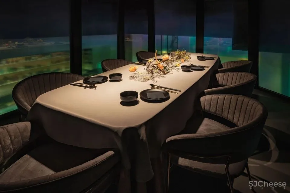 醉东餐厅 上海博纵建筑工程咨询有限公司