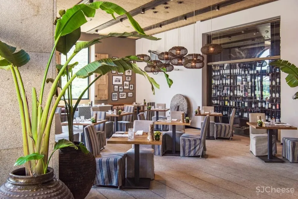 源于爱情的极致奢华酒店品牌,为度假而生!