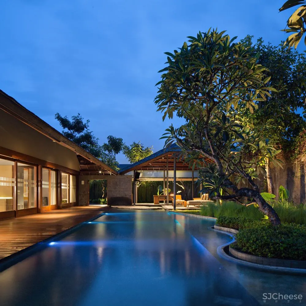 传统材料与现代元素的融合-印尼Santai隐世度假别墅！