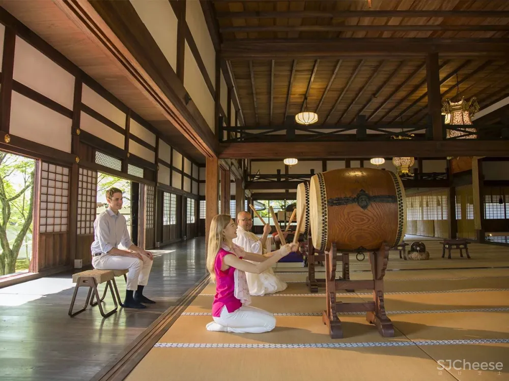 鸭川河畔望东山 I 京都·丽思卡尔顿酒店