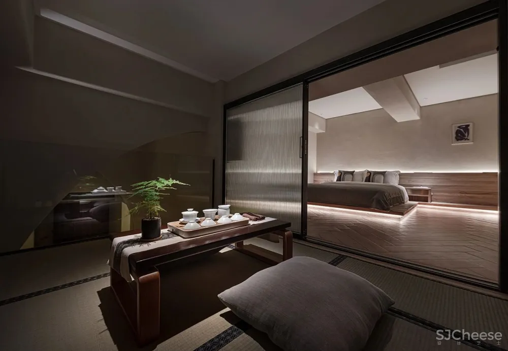 睡loft浴缸房躺看重庆山城一线江景,信步打卡宏村拍汉服写真