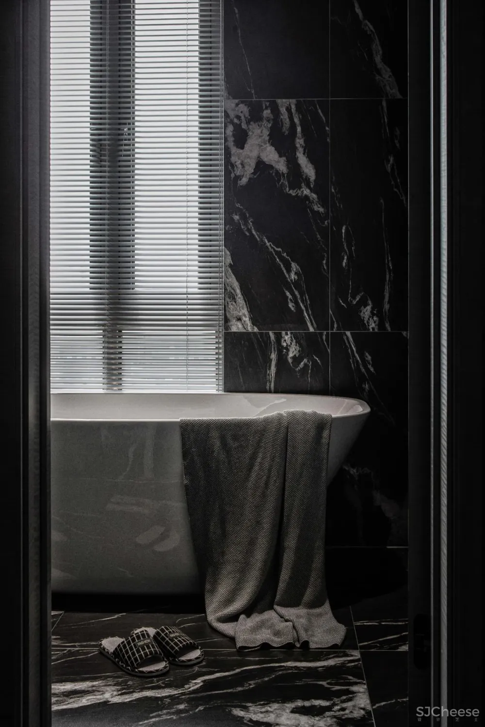 任喆辉:228m²现代私宅,优雅高级,彰显不凡